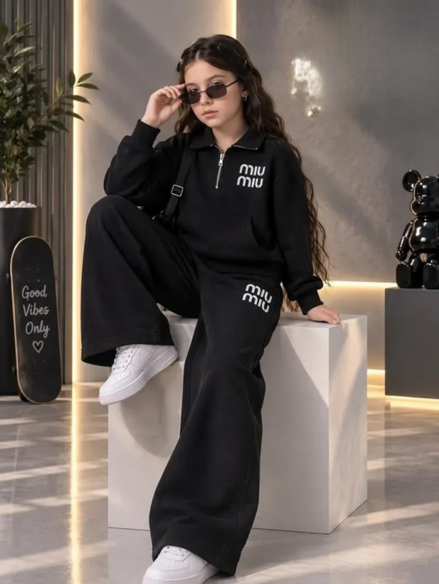 ست اسپرت miu miu